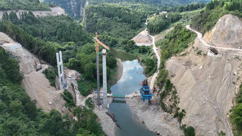 省道208线邻水段项目建设提速