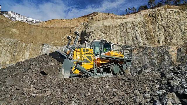 全球第一大推土机公司：年销量超过1万台领先小松、山推、迪尔